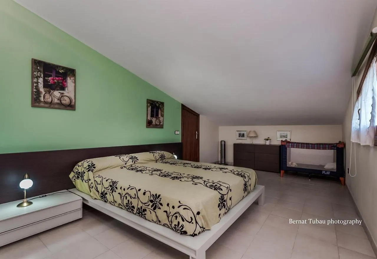 Villa 100 M From The Beach Roda de Berà