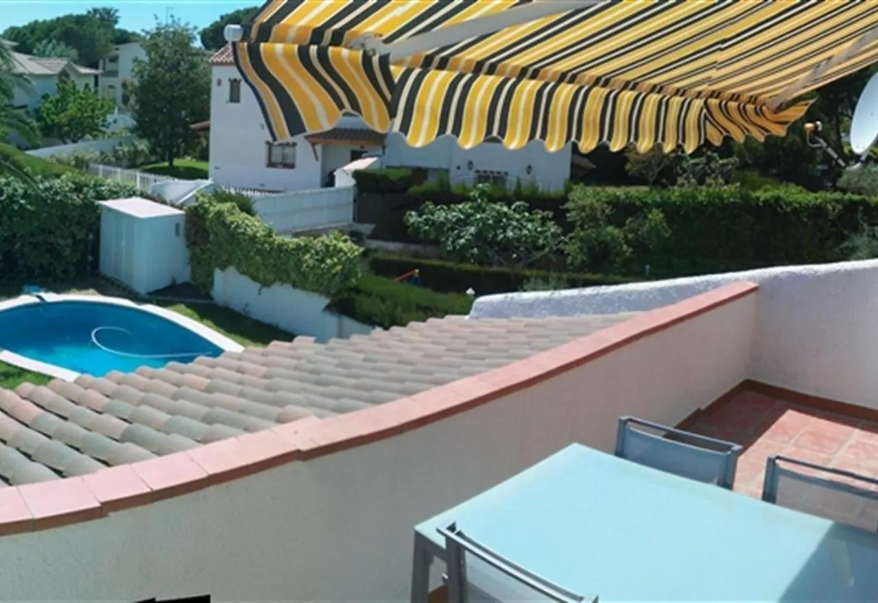 Villa 100 M From The Beach Roda de Bera Spain