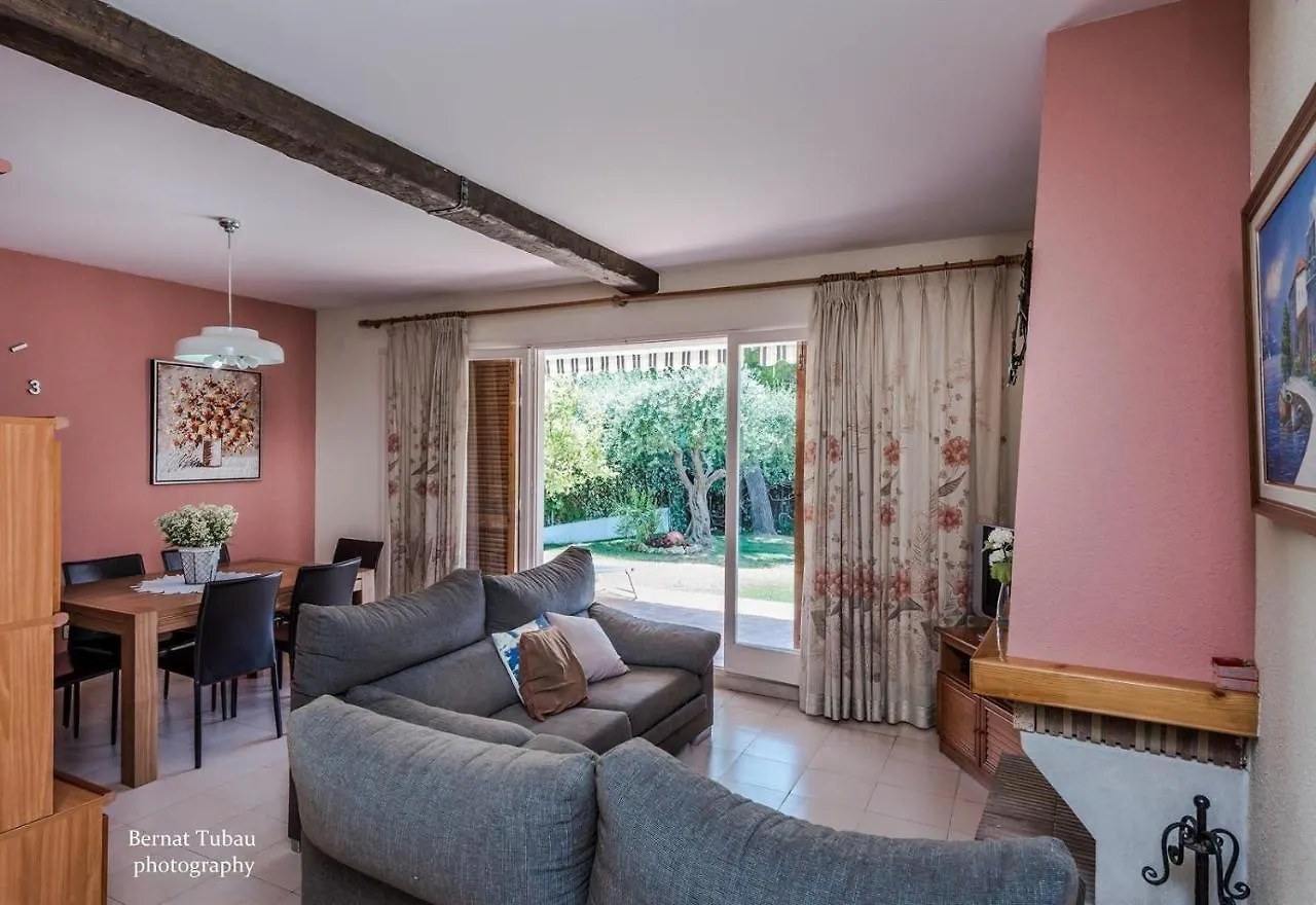 Villa 100 M From The Beach Roda de Bera